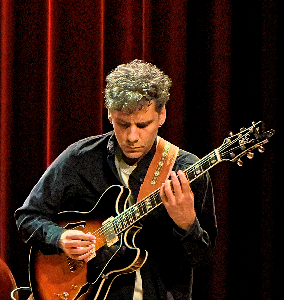 Jazz, pop, rock gitaar leren spelen bij Panagiotis