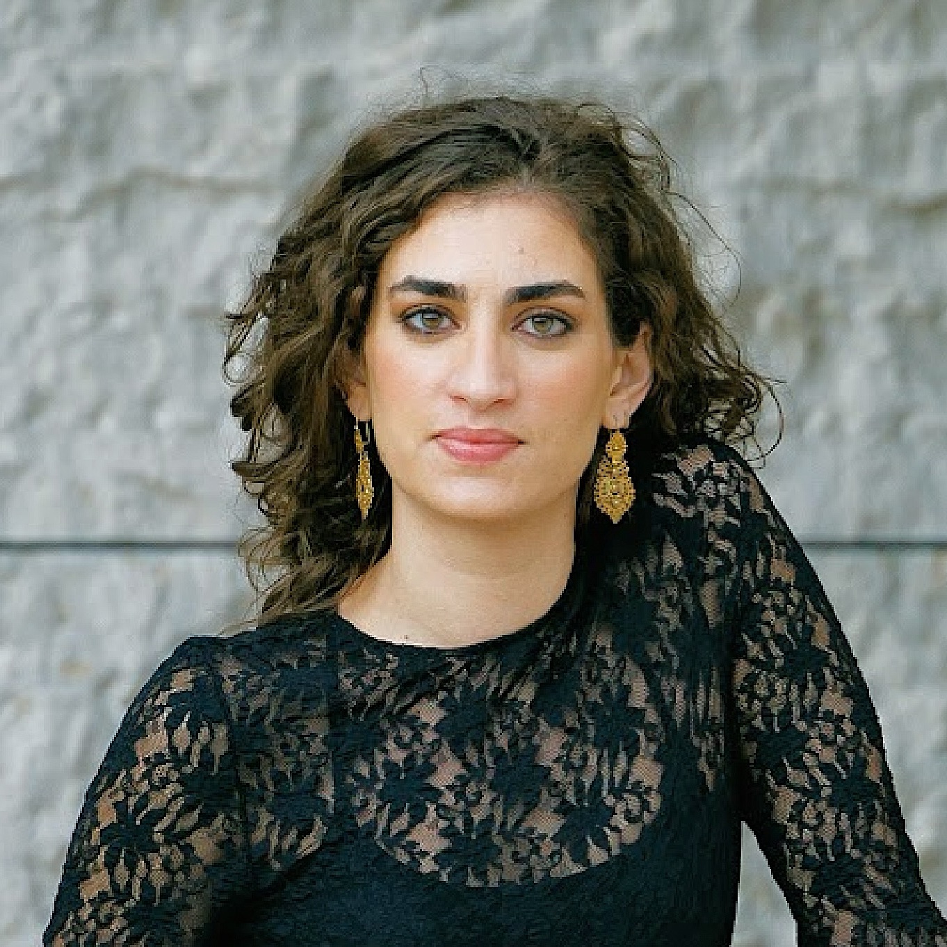 Leonor Biu - Zangdocent klassieke muziek Rotterdam